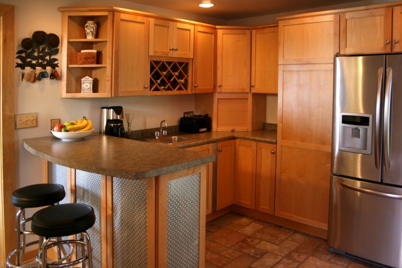 Oak Cabinet Remodeling in Muncie, IN